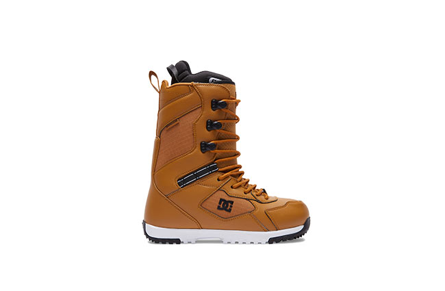 DC Mutiny Boot